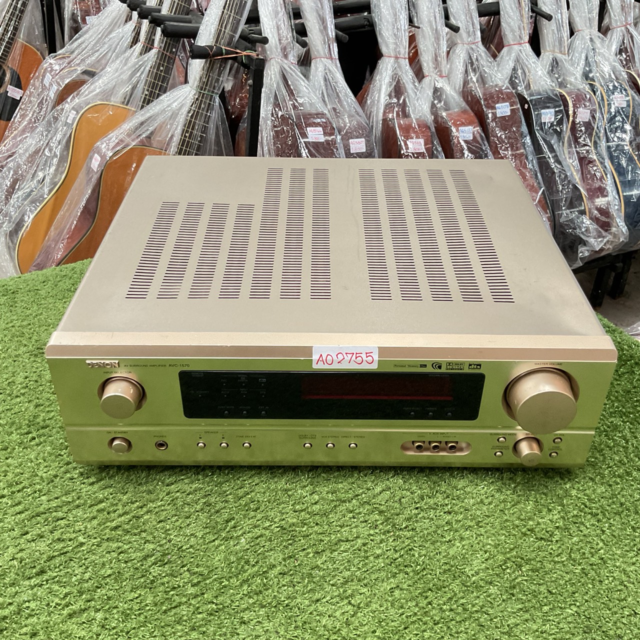 เครื่องขยายเสียง DENON : AVC-1570