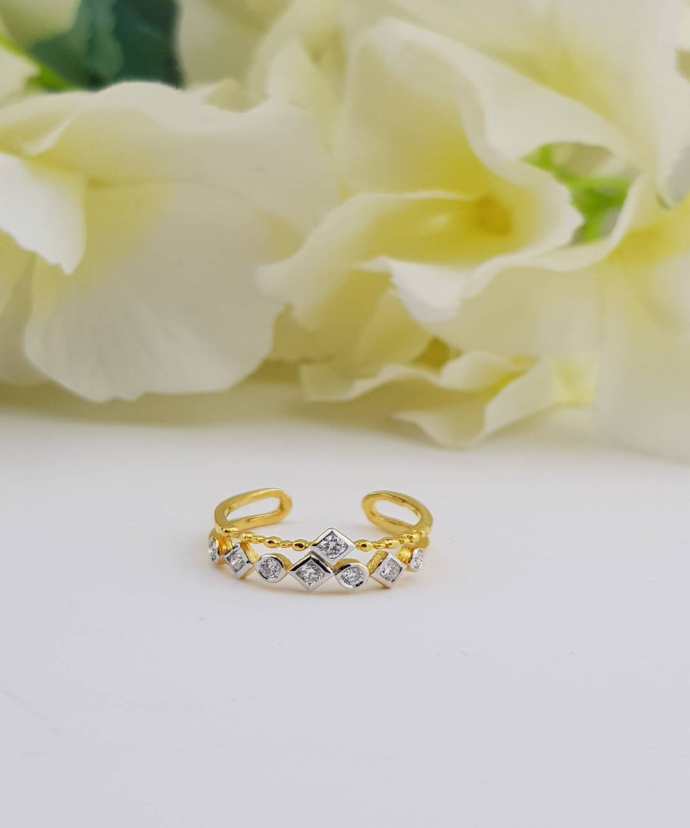 สั่งผลิตเพชรเบลเยี่ยมคัท แหวนแต่งงาน แหวนหมั้น ใส่เที่ยว ออกงาน แหวนทองคำ 18K เพชรแท้ 0.20 กะรัต 1.90 กรัม น้ำ 99 ราคาถูกมาก มีใบรับประกันค่ะ