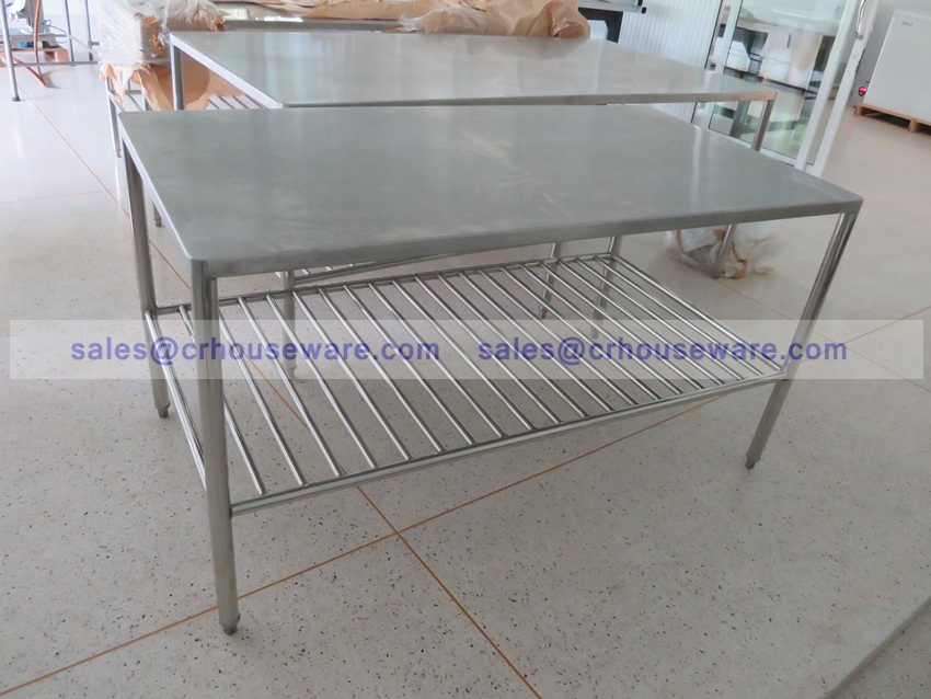 โต๊ะสเตนเลสสี่เหลี่ยม รหัส 002-UCN-1022,โต๊ะปฎิบัติการสเตนเลสส่งมหาวิทยาลัย 80*150 ซม