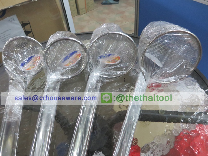 ตะกร้อลวกก๋วยเตี๋ยวสแตนเลส 9 นิ้ว ด้ามสแตนเลส 008-A-9