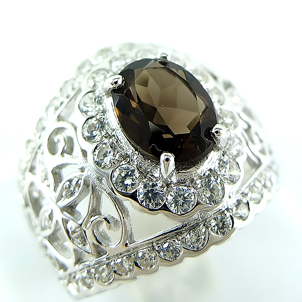 แหวนเงินแท้ราคาถูกชุบทองคำขาว พลอยแท้สโมกกี้ควอทซ์ 2.25 กะรัต เพชรCZ 1.09 กะรัต งานประณีตสวยงาม สั่งผลิตค่ะ