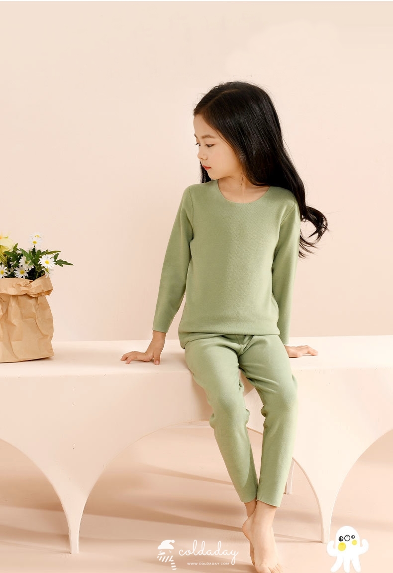 ชุดฮีทเทคเด็กแบบหนา Extra warm มี 2 สี