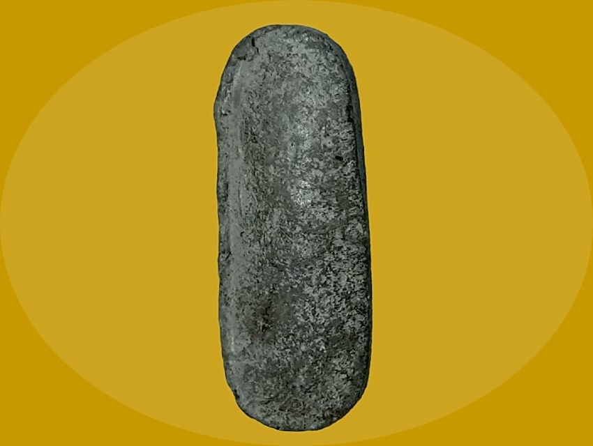 ลีลาเม็ดขนุน หลวงพ่อมุ่ย วัดดอนไร่ สุพรรณบุรี เนื้อดิน พิมพ์เล็ก