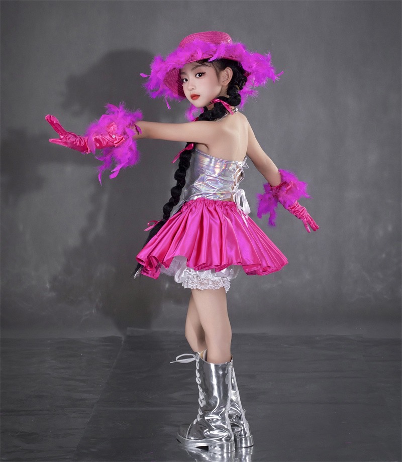 ชุดเต้น ชุดฮิปฮอป เซ็ตสีเสื้อแขนยาวสีขาวปักเลื่อม+กระโปรง สีชมพู