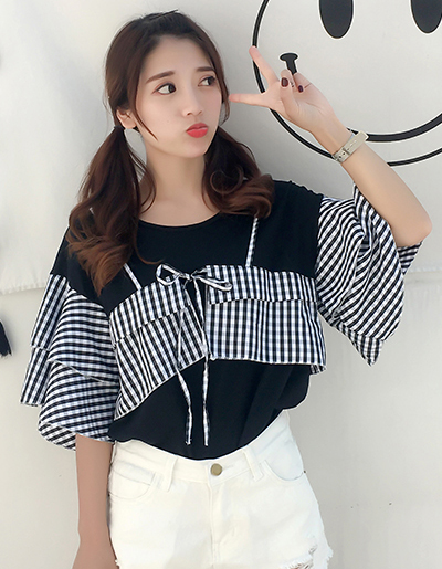 เสื้อแฟชั่นคอกลมแต่งผ้าลายสก๊อตแขนระบายสองชั้นสุดน่ารักสไตล์เกาหลี รหัส 1622-สีดำ