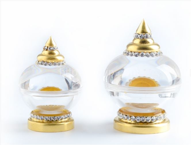 ผอบปิดทอง