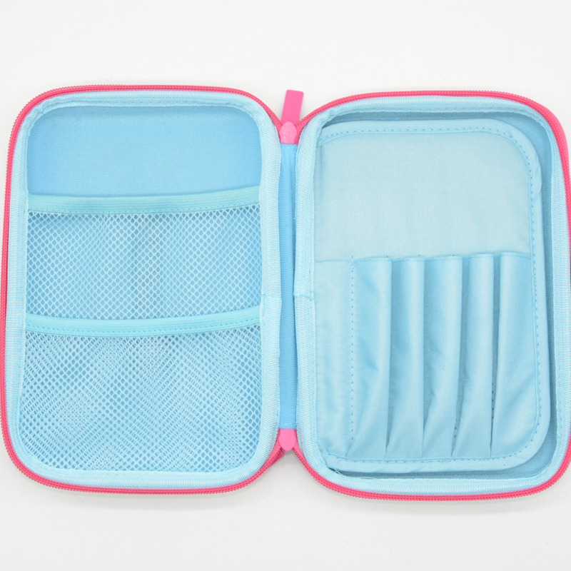 กล่องดินสอ Smiggle ลายนูน 3 มิติ ลายก้อนเมฆ