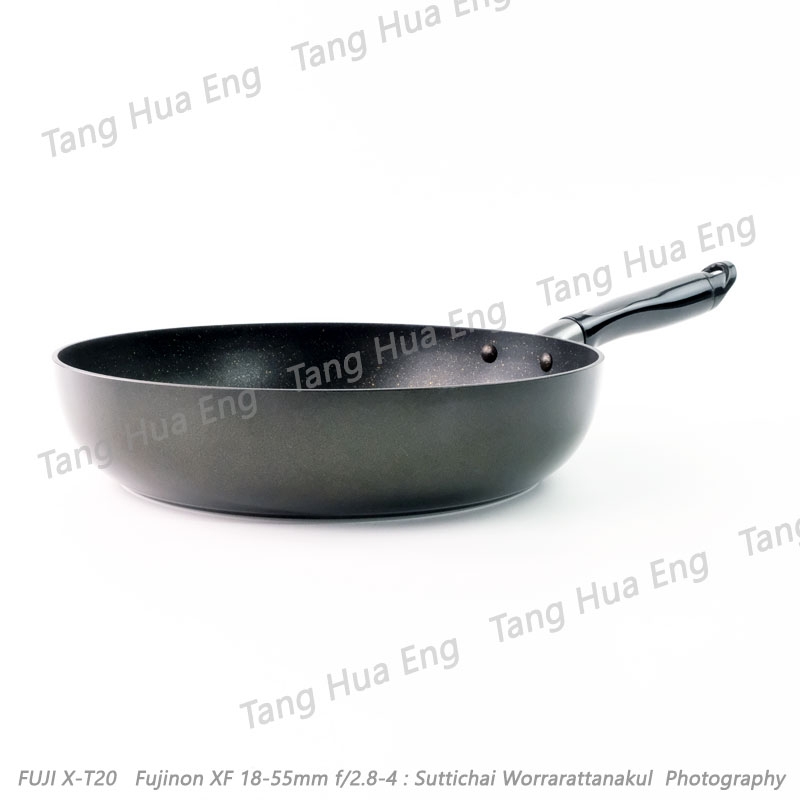 ZEBRA กระทะนอนสติ๊กเคลือบเทฟล่อนลายหินอ่อน Chef Plus IH 28 ซม. ( Marble ) ตราหัวม้าลาย