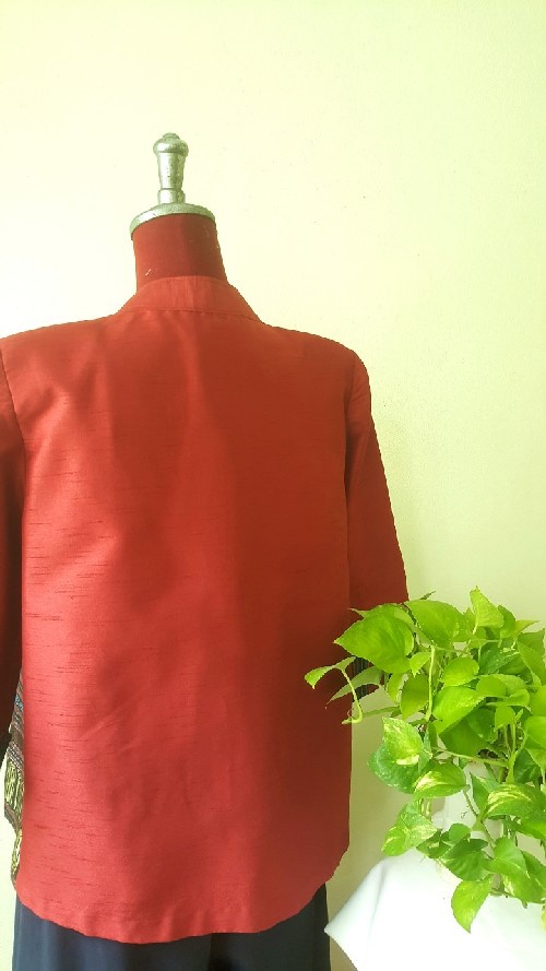 SIVA เสื้อคลุ้มผ้าไหมไทยตกแต่งวัสดุเหลือใช้ SIVA (ส่งฟรี) ดำ,น้ำตาล,ชมภู่,ฟ้า,แดงเลือดหมู M,L,XL,XXL