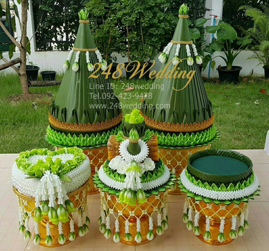 (แบบซื้อ) พานขันหมากเอก (สีเขียวขาว)