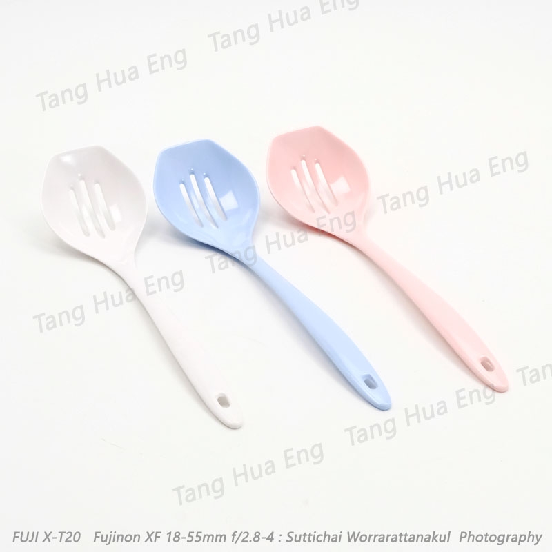 ทัพพีเมลามินมีร่อง 12 นิ้ว SP256 ตราซุปเปอร์แวร์/สีครีมขาว/สีชมพู/สีฟ้า