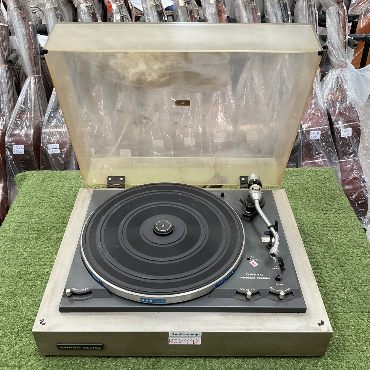 เครื่องเล่นแผ่นเสียง ONKYO