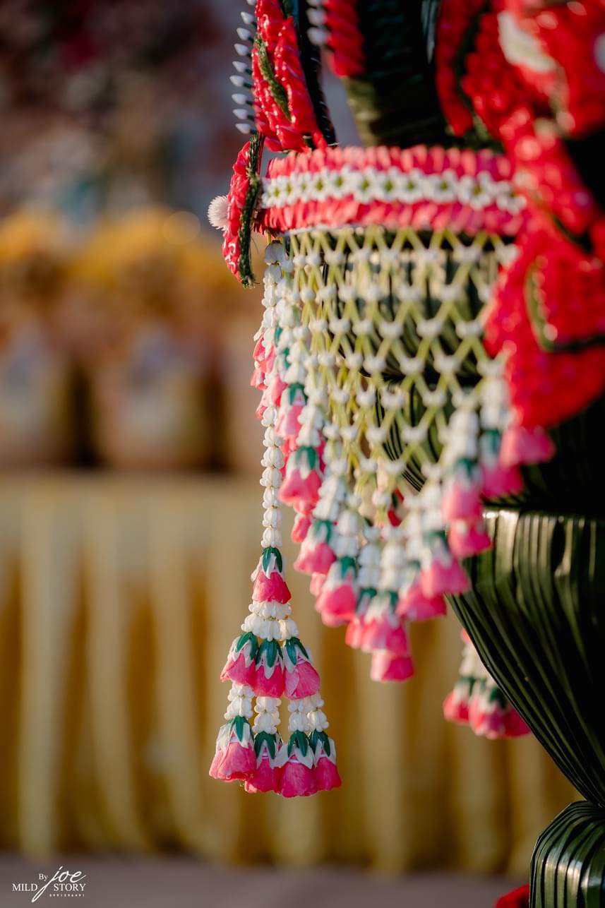 บายศรีทำวัญนาค สีแดง