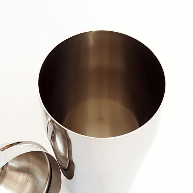 เชคเกอร์สเตนเลสผสมเหล้า 750 ซีซี ( Shaker ) ( สีเงิน )