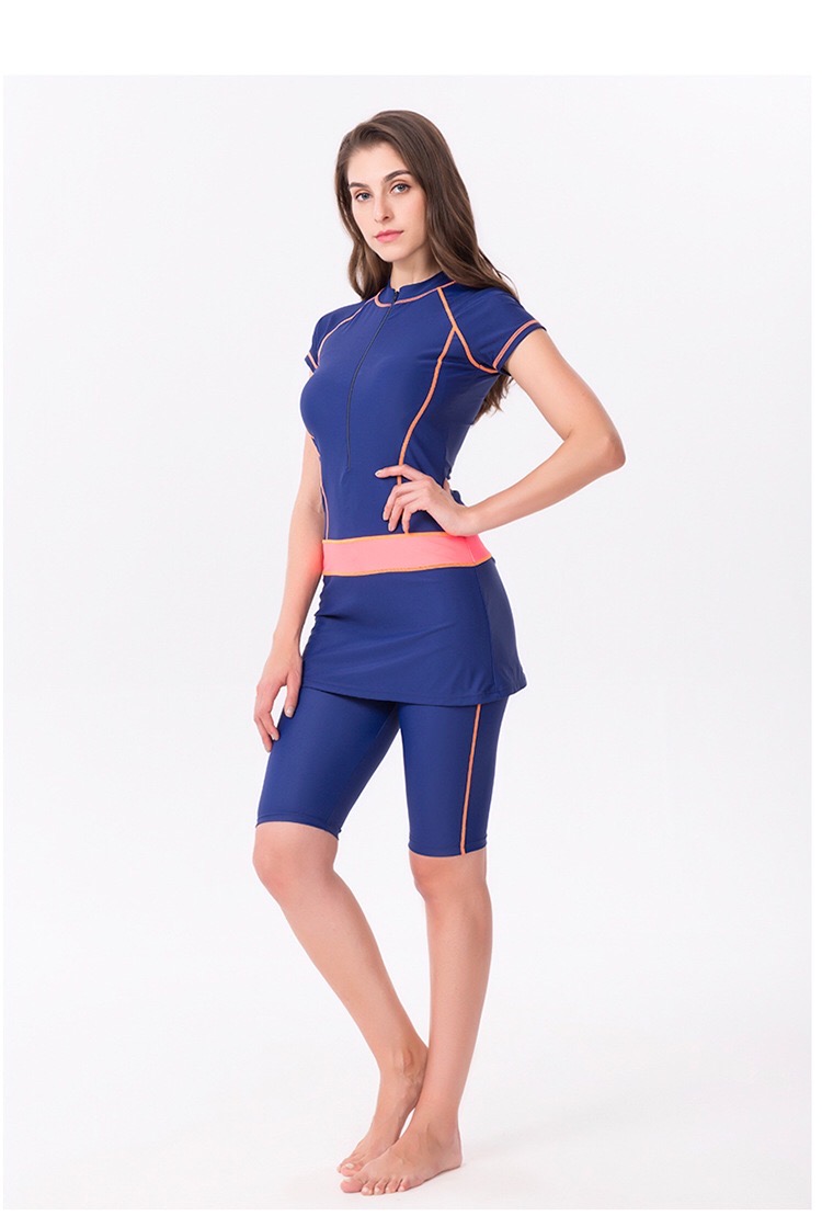 ชุดว่ายน้ำคนอ้วน 3xl แนวสปอร์ต เสื้อ + กางเกง รอบอก 36-44 รอบเอว 30-38 สะโพก 40-48 นิ้วกางเกงยาว 21 นิ้วค่ะ เนื้อผ้าดีมากๆ งานสวยค่ะ