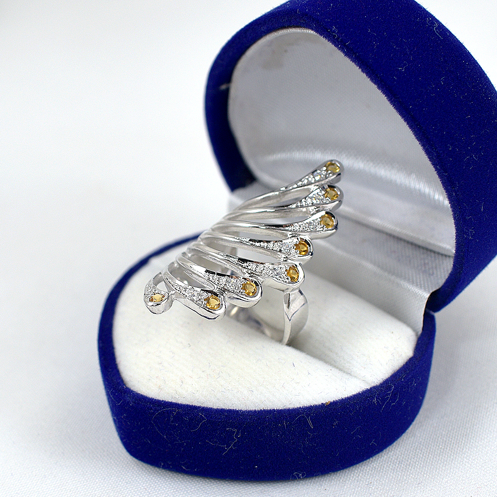 แหวนเงินแท้ราคาถูกชุบทองคำขาว ซิทรินแท้ 0.48 กะรัต เพชรCZ 0.12 กะรัต งานประณีตสวยงาม สั่งผลิตค่ะ