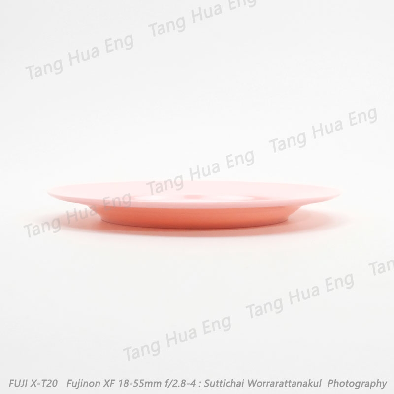 จานทรงตื้น 9นิ้วตรายูนิก้า P910-9 สีครีมขาว