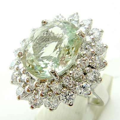 แหวนเงินแท้ราคาถูกชุบทองคำขาว กรีนแอมิทิสต์แท้ 4.80 กะรัต เพชรCZ 1.62 กะรัต งานประณีตสวยงาม สั่งผลิตค่ะ