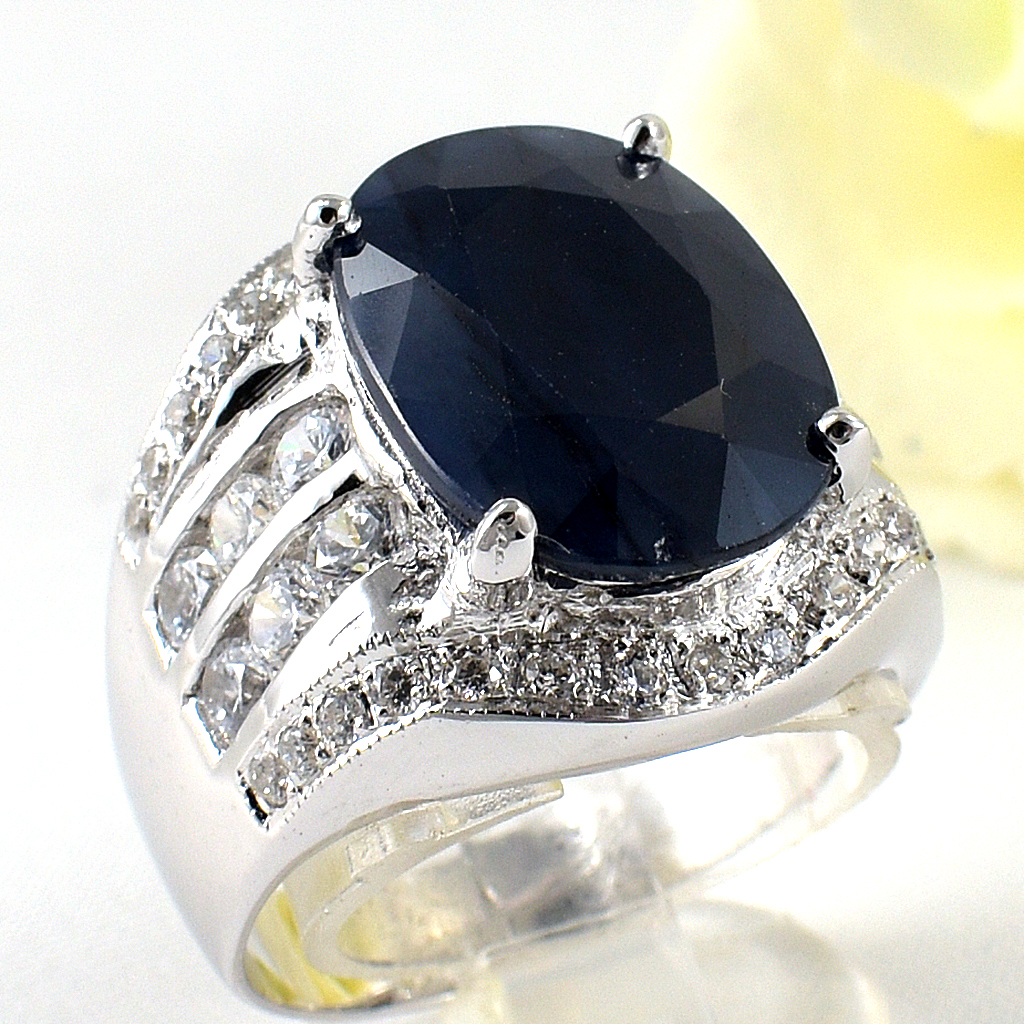 แหวนเงินแท้ราคาถูกชุบทองคำขาว ไพลินแท้ 11.75 กะรัต เพชรCZ 0.85 กะรัต งานประณีตสวยงาม สั่งผลิตค่ะ