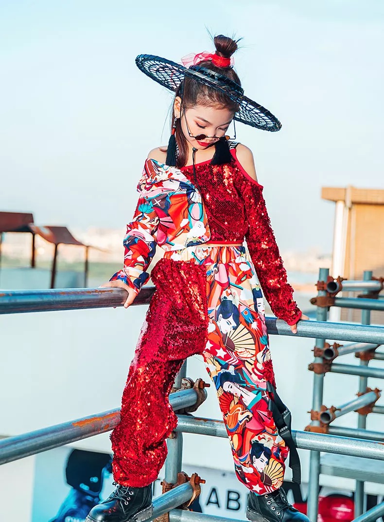 **พร้อมส่ง**ชุดเต้น ชุดฮิปฮอป เสื้อแขนยาว ปักเลื่อม พร้อมกางเกงขาขายาว