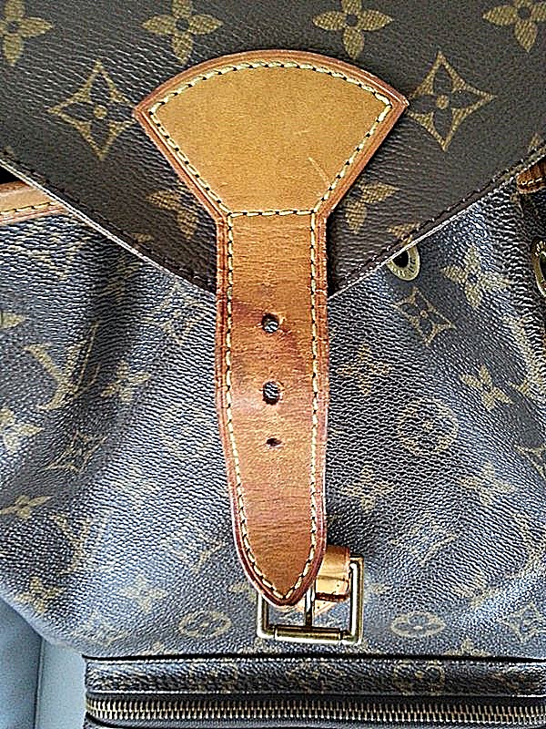 กระเป๋าเป้ LOUIS VUITTON สภาพสมบูรณ์ น่าใช้งาน