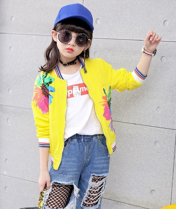 กันหนาว: เสื้อกันหนาวเด็ก สีเหลืองเขียว