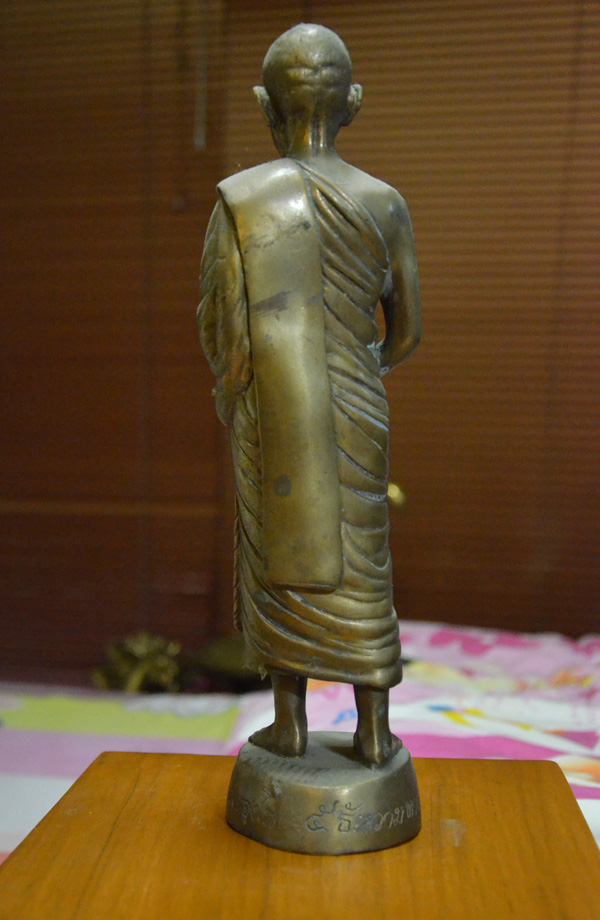 หลวงพ่อเดิม วัดหนองโพ สูง10นิ้ว เนื้อทองเหลือง