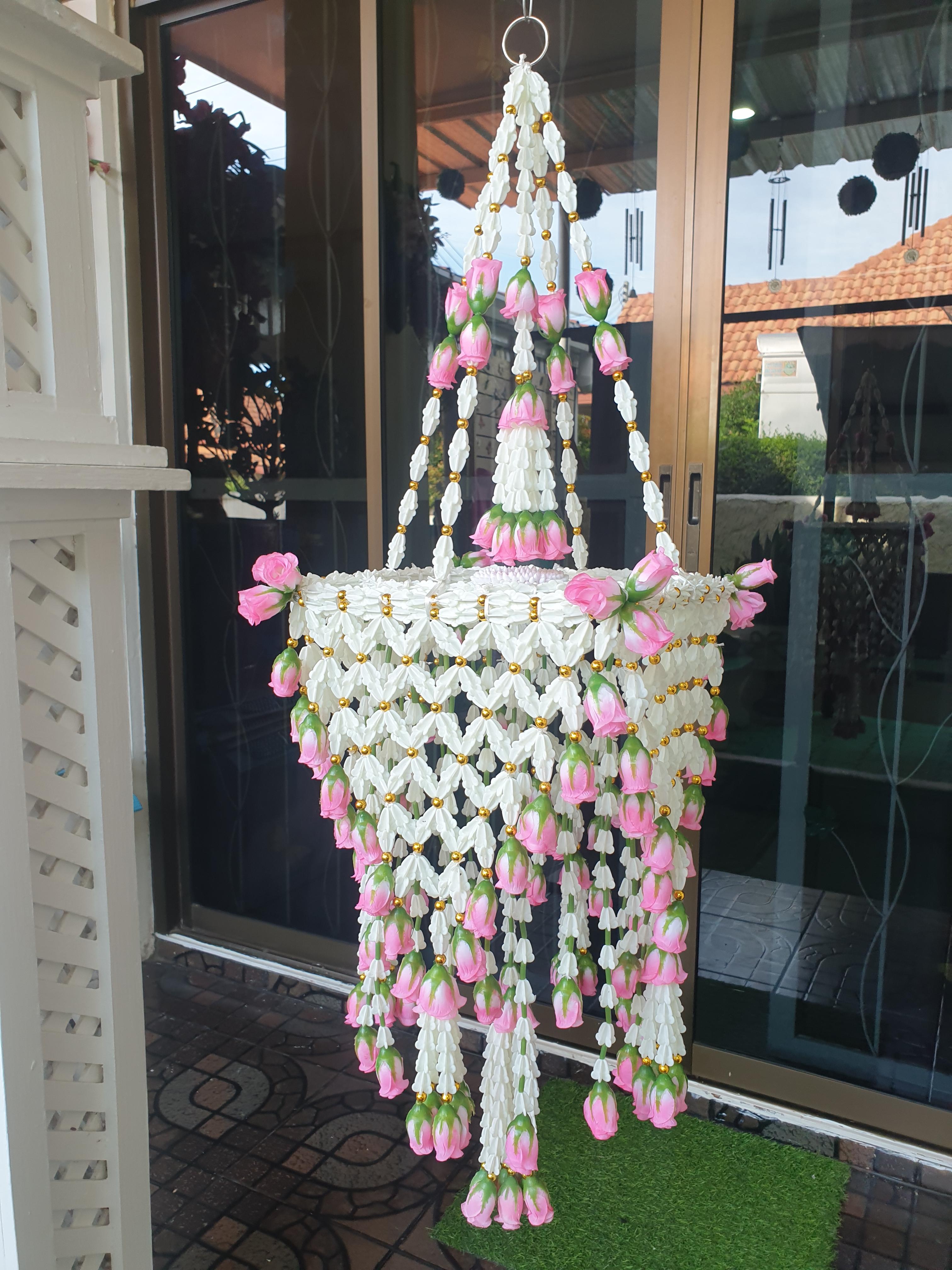 โคมแขวนตาข่ายสี่ด้าน