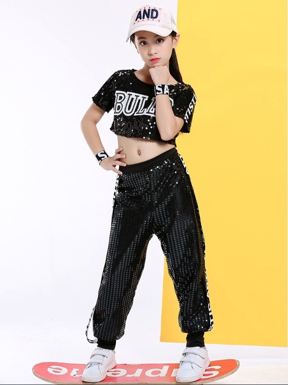 พร้อมส่ง ชุดเต้น ฮิปฮอปปักเลื่อมเสื้อแขนสั้น+ ขายาว