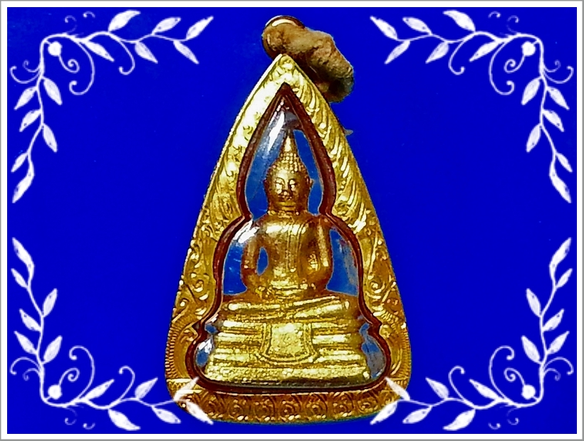 พระกริ่ง หลวงพ่อโสธร วัดโสธรวรารามวรวิหาร จ.ฉะเชิงเทรา เลี่ยมทอง