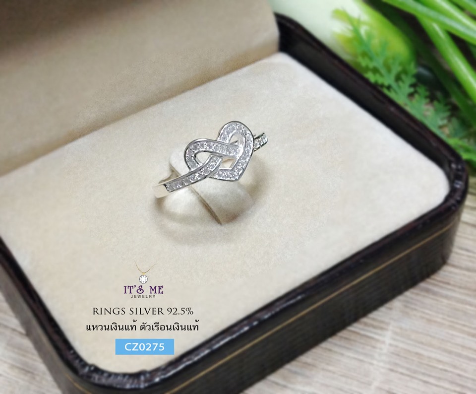 แหวนเงินแท้92.5% รูปหัวใจประดับเพชร cz(เรือนเงินแท้)