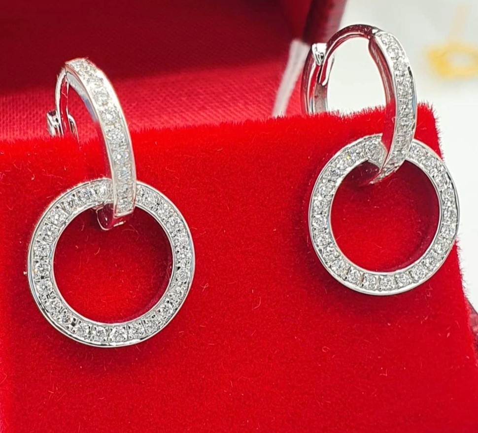 พร้อมส่งและสั่งผลิตต่างหูเพชรแท้ใส่ได้ 2 แบบค่ะ แต่งงาน หมั้น ใส่เที่ยว ออกงาน ทองคำ 9K เพชรเกสรแท้ 0.35 กะรัต 70 เม็๋ด ราคาถูกมาก ส่งฟรี