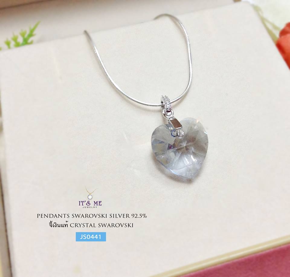 จี้เงินแท้ หัวใจ CRYSTAL SWAROVSKI สีฟ้าอ่อน ประดับเพชร cz เล่นแสงดีมากๆค่ะ