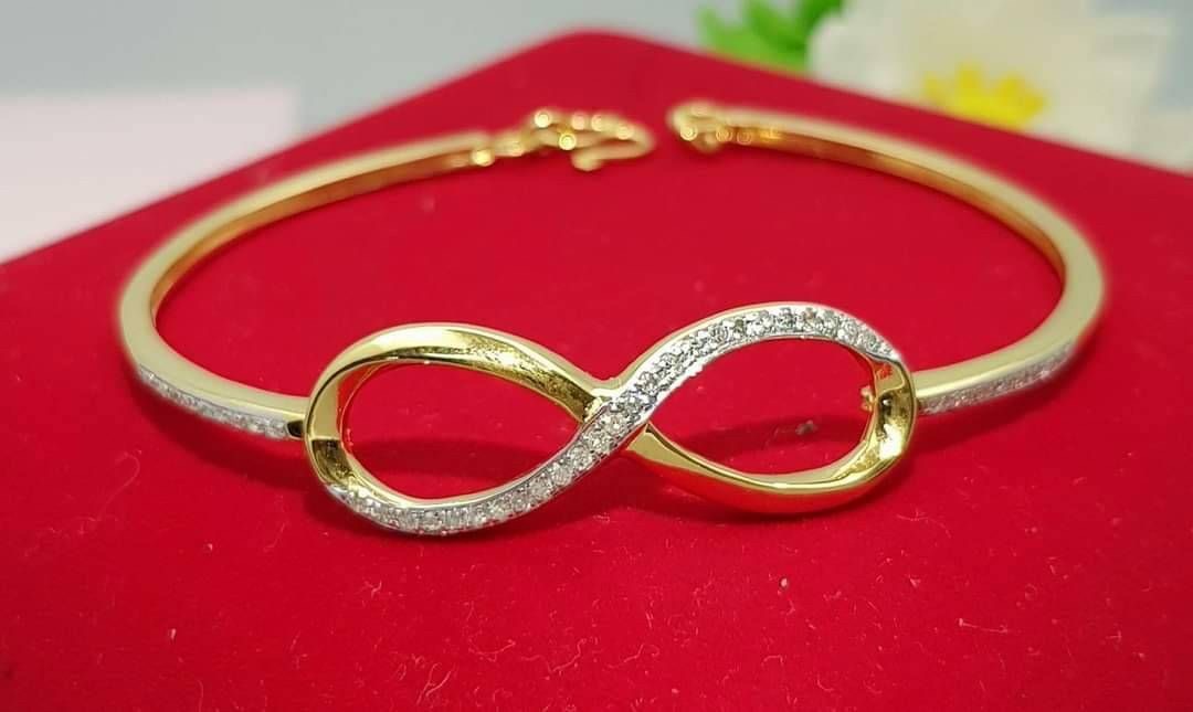 พร้อมส่งและสั่งผลิตกำไลทองเพชรแท้อินฟินิตี้แบบสามพับ แต่งงาน หมั้น ใส่เที่ยว ออกงาน ทองคำ 9K เพชรกุหลาบแท้ 0.22 กะรัต 45 เม็ด ราคาถูกมาก ส่งฟรี