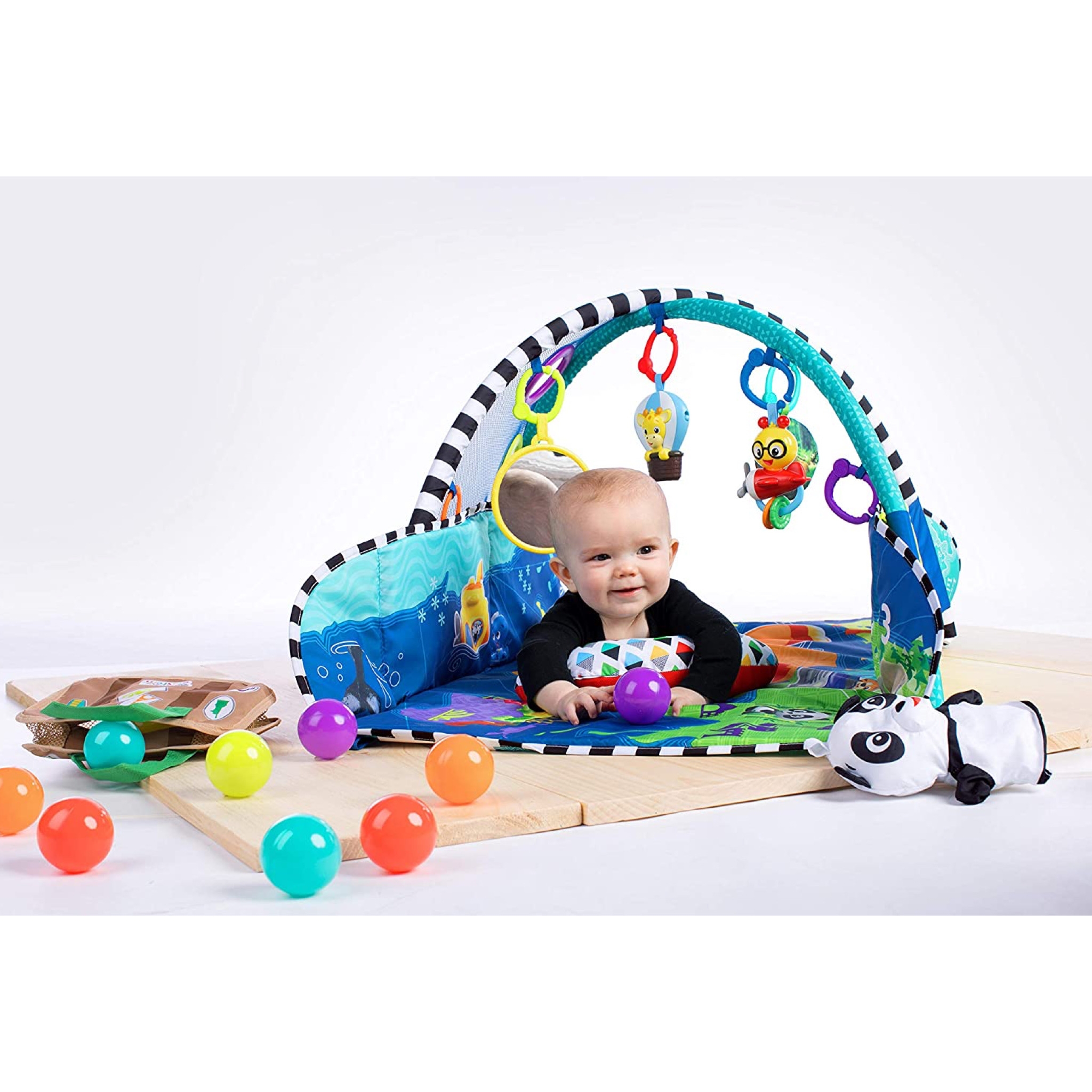 แผ่นรองนอนขนาดใหญ่ Baby Einstein 5-in-1 Journey of Discovery Activity Gym and Play Mat