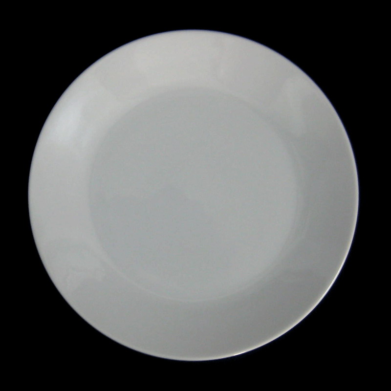 จานตื้นทรงใบบัว 21 ซม. ( 8.2 นิ้ว ) #0237 ยี่ห้อ Royal porcelain (รอยัล พอร์ซเลน )