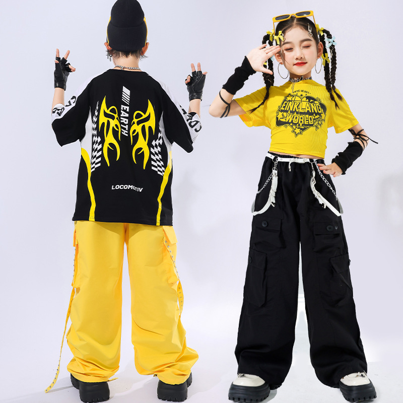 พร้อมส่ง ชุดเต้น เซ็ตชายหญิง เสื้อแขนสั้น+กางเกงขายาวสายรัด