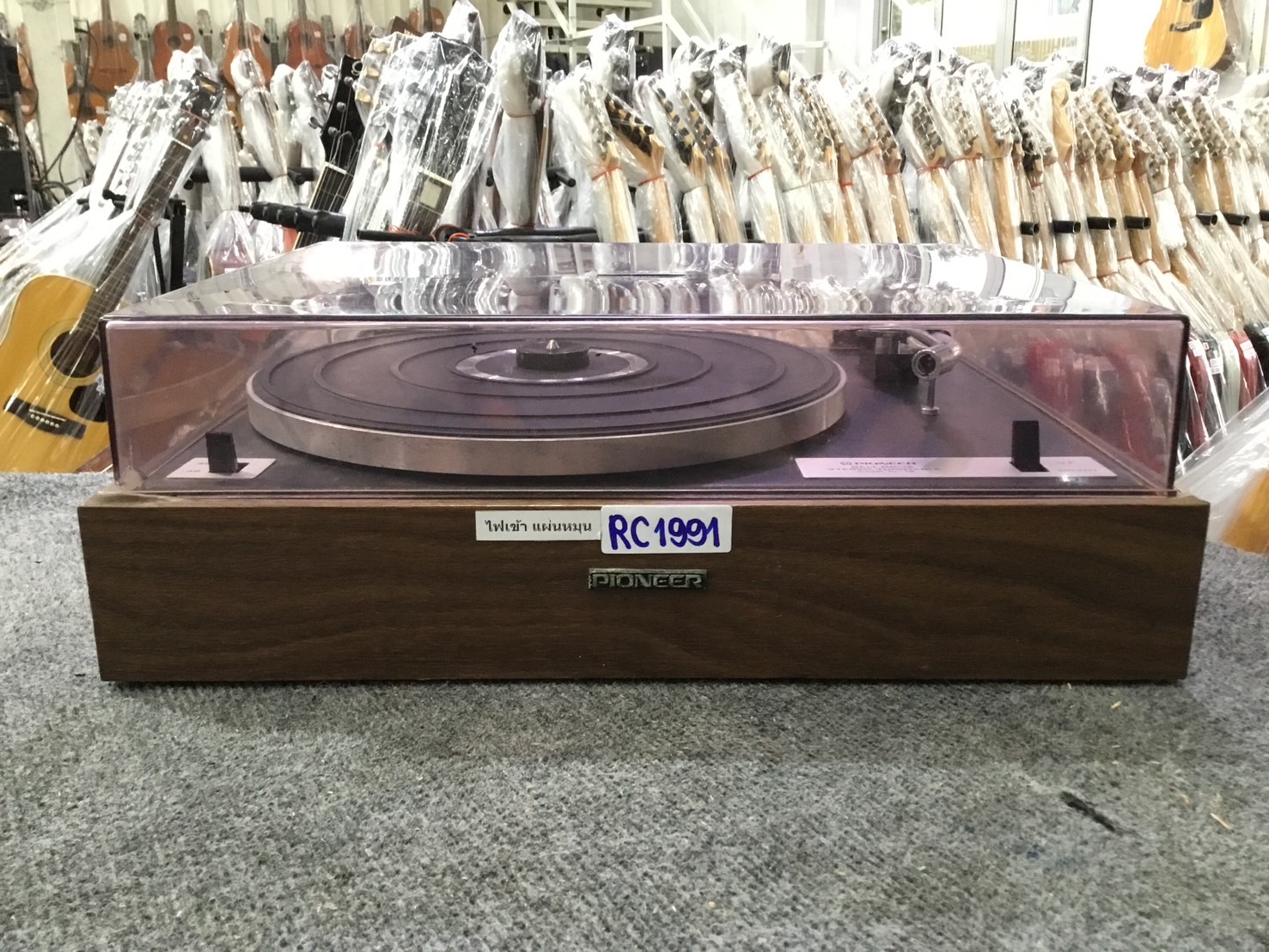 เครื่องเล่นแผ่นเสียง PIONEER : PL-12