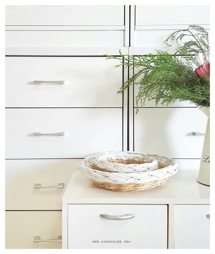 Round Wicker Tray ถาดสาน ทรงกลม ทาสีขอบด้วยสีขาว