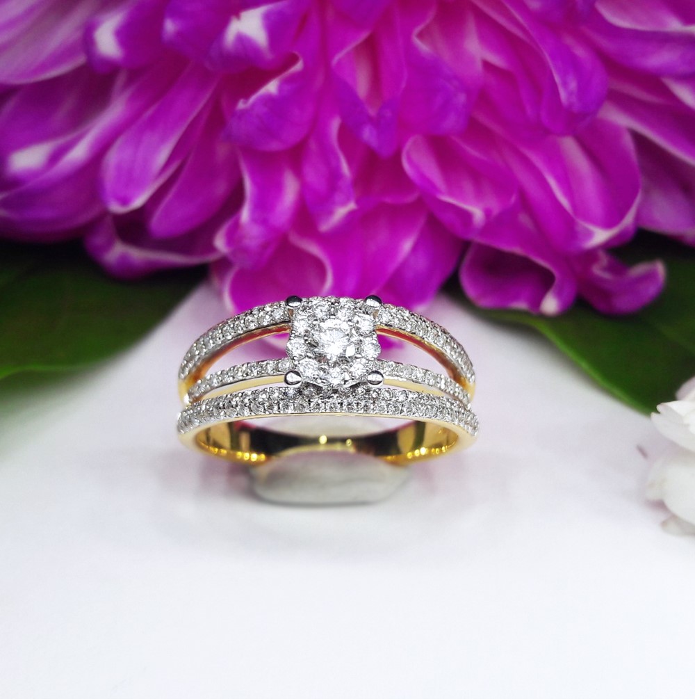 สั่งผลิตเพชรเบลเยี่ยมคัท แหวนแต่งงาน แหวนหมั้น ใส่เที่ยว ออกงาน แหวนทองคำ 18K เพชรแท้ 0.59 กะรัต 5.77 กรัม น้ำ 99 ราคาถูกมาก มีใบรับประกันค่ะ