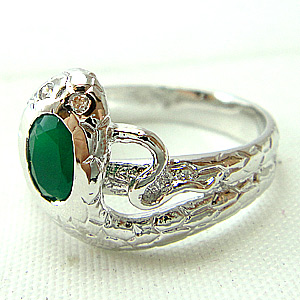 แหวนเงินแท้ราคาถูกชุบทองคำขาว พลอยแท้กรีนอะเกท 0.45 กะรัต เพชรCZ 0.014 กะรัต งานประณีตสวยงาม สั่งผลิตค่ะ