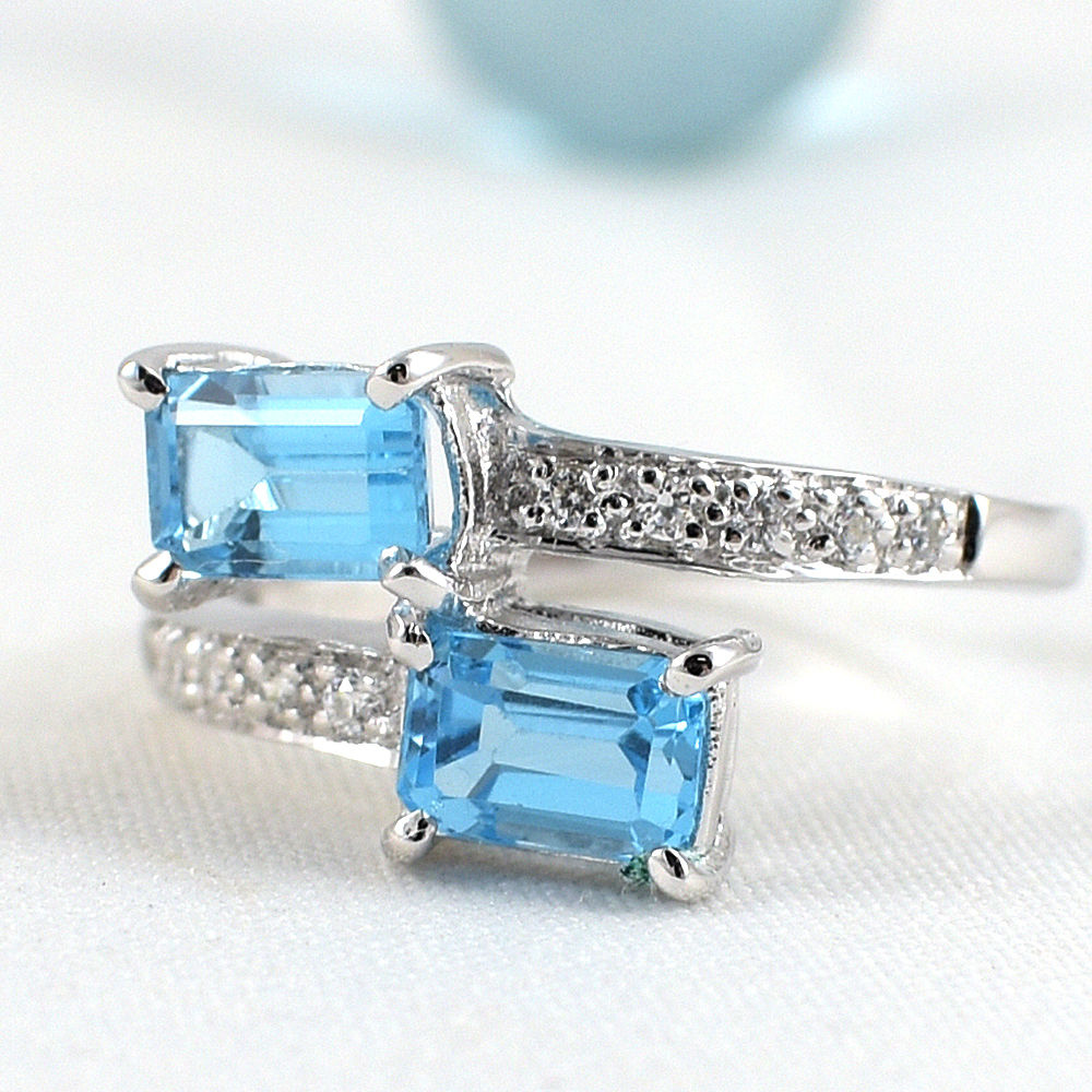 แหวนเงินแท้ราคาถูกชุบทองคำขาว สวิสบลูโทปาซแท้ 0.75 กะรัต เพชรCZ 0.10 กะรัต งานประณีตสวยงาม สั่งผลิตค่ะ