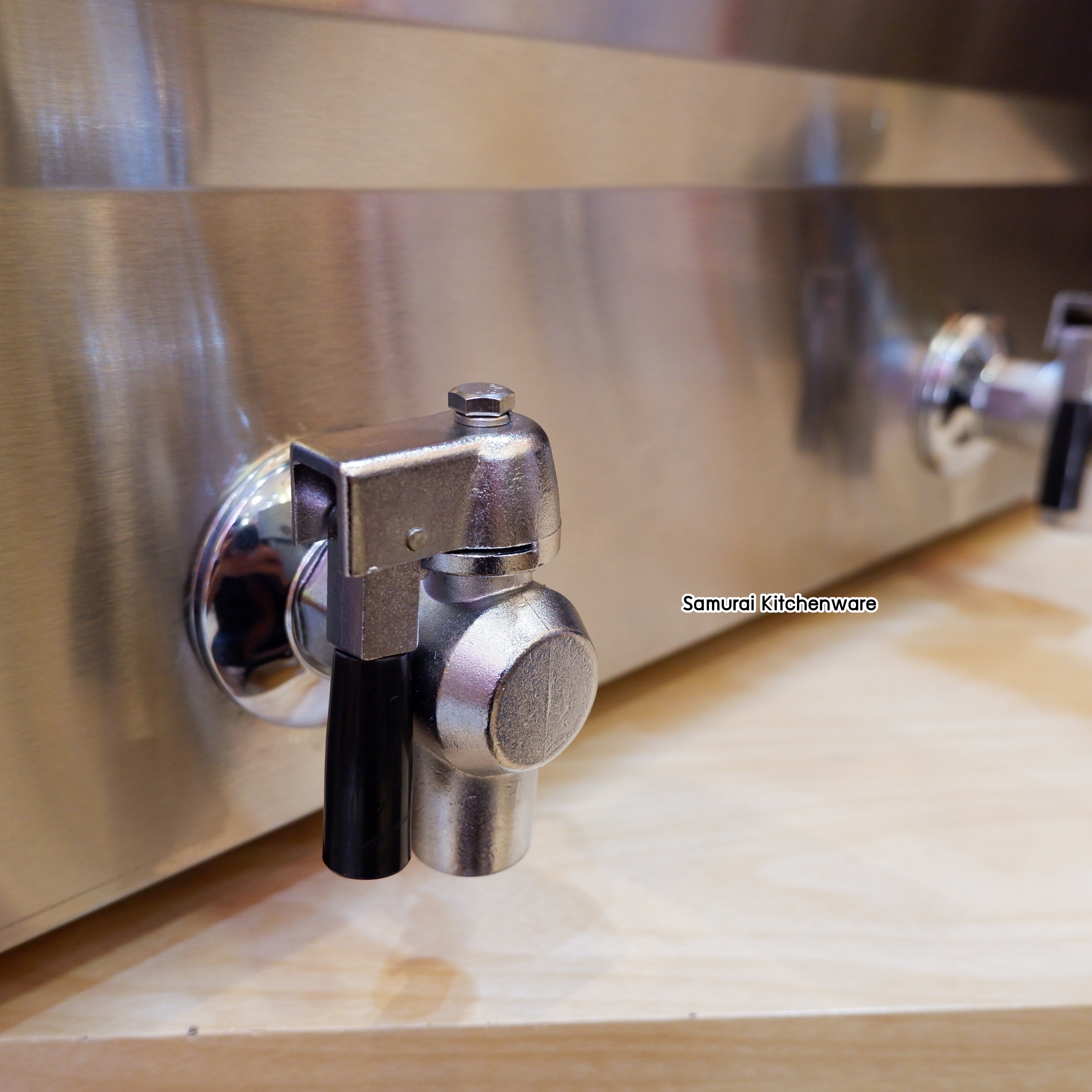 หม้อทอดไฟฟ้า พร้อมวาล์วถ่ายน้ำมัน (19+19 ลิตร)