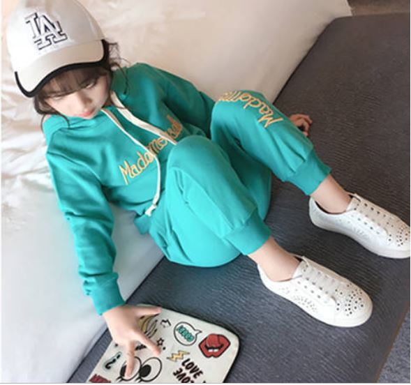 กันหนาว เซ็ตเสื้อกันหนาวแขนยาว+เลกกิ้งกระโปรง