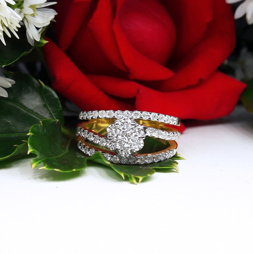 สั่งผลิตเพชรเบลเยี่ยมคัท แหวนแต่งงาน แหวนหมั้น ใส่เที่ยว ออกงาน แหวนทองคำ 18K เพชรแท้ 0.89 กะรัต 4.96 กรัม น้ำ 99 ราคาถูกมาก มีใบรับประกันค่ะ