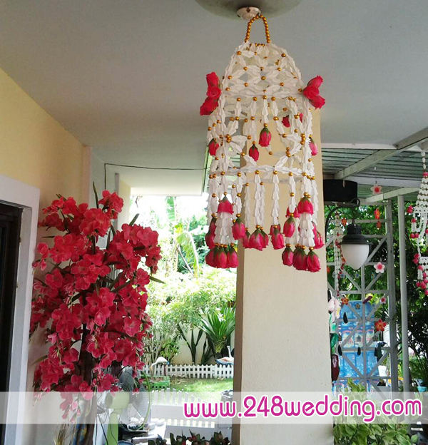 โคมแขวนดอกรัก ทรงเหลี่ยม