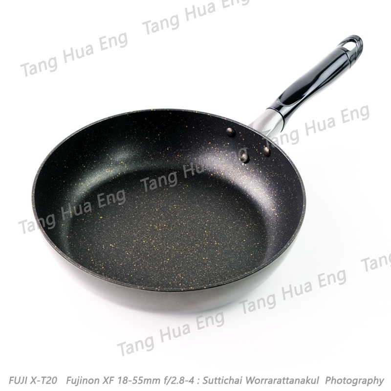 ZEBRA กระทะนอนสติ๊กเคลือบเทฟล่อนลายหินอ่อน Chef Plus IH 26 ซม. ( Marble ) ตราหัวม้าลาย