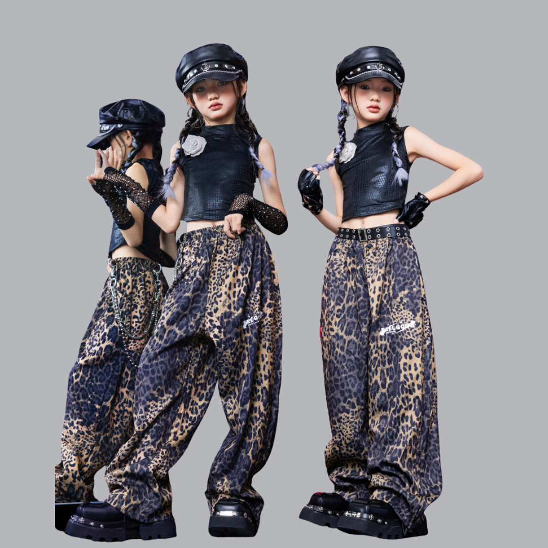 Friendly4kid ชุดเต้น เด็กผู้หญิง เซ็ตเสื้อลายเสือ+กางเกงแนวสตรีทลุคฮิปฮอป**เปิดจอง