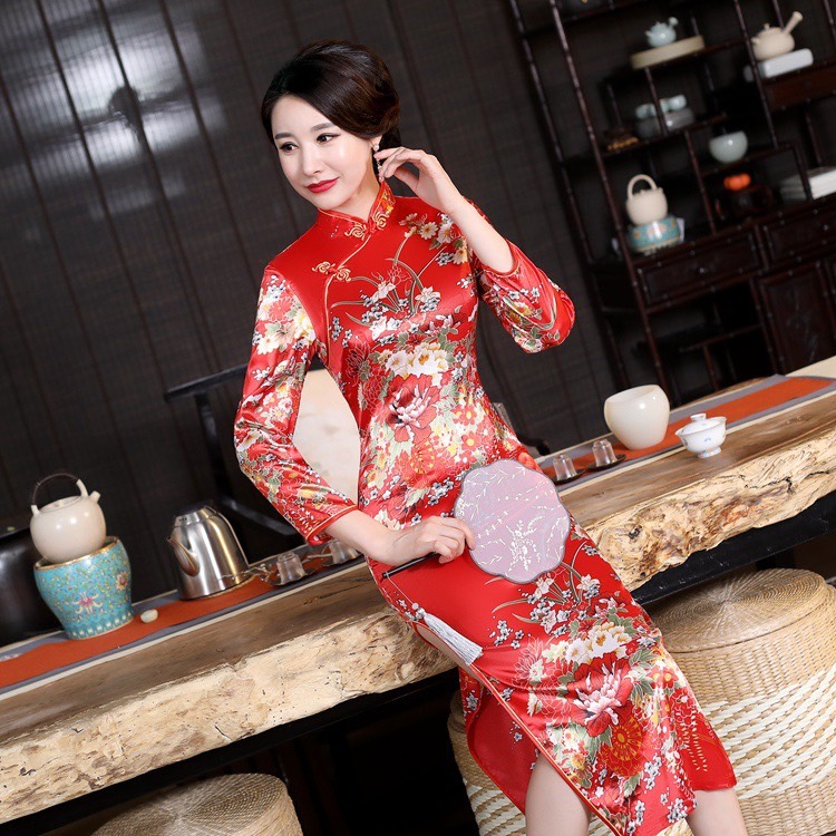 ชุดจีนกี่เพ้าลายดอก ผู้ใหญ่ผ่าข้างยาวแขนสั้น ยาว