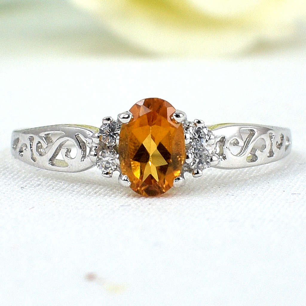 แหวนเงินแท้ราคาถูกชุบทองคำขาว ซิทรินแท้ 0.55 กะรัต เพชรCZ 0.04 กะรัต งานประณีตสวยงาม สั่งผลิตค่ะ